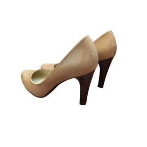 Lauren Ralph Lauren Zamora Pump - Classic Nude Leather Pump - Size 8.5B